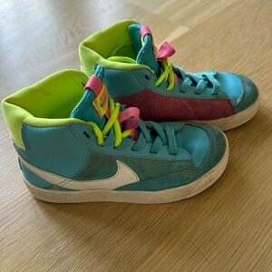 Nike Blazer Mid sneakers size 1Y